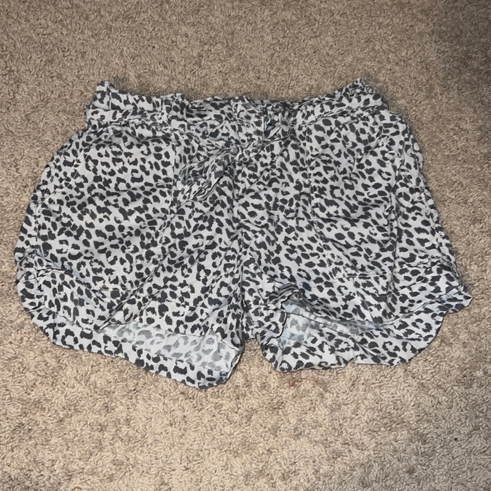 American Eagle Flowy Shorts